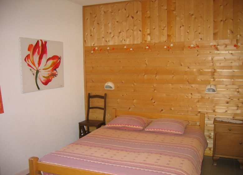 GÎTE DE SÉJOUR – Chambre La Hulottte