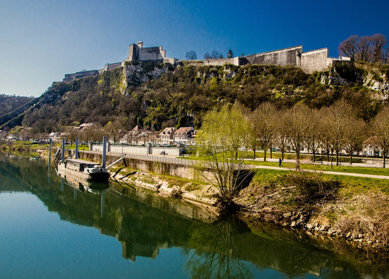 Vue de la Citadelle depuis rivotte