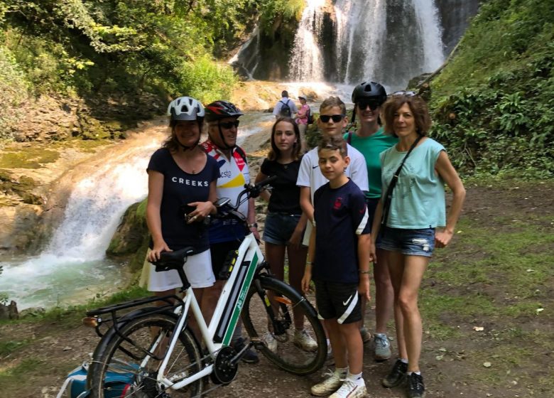 balade aventure à vélo cascade de l’Audeux et Abbaye de le Grâce-Dieu