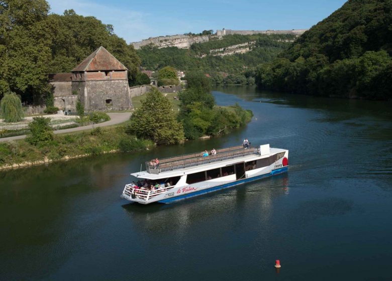 BATEAU DE BESANCON « LE VAUBAN »_1