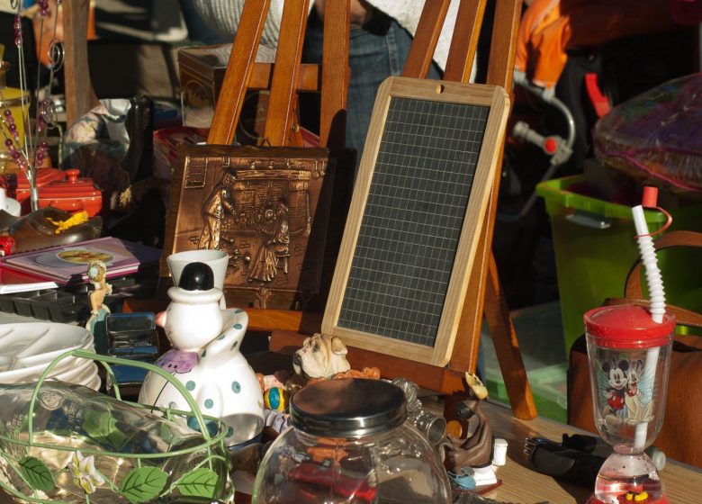 Vide grenier et marché gourmand