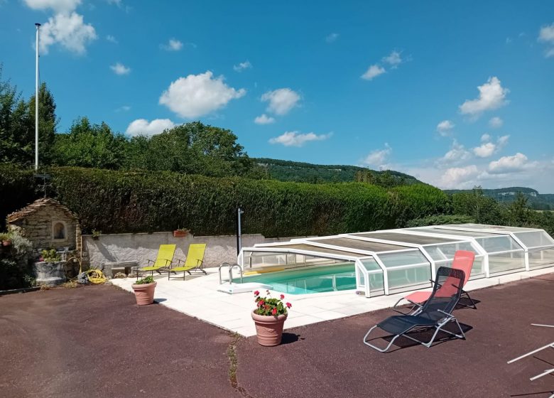 piscine 2 © Office de Tourisme Destination Loue Lison